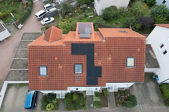 Wohnhaus mit PV-Anlage